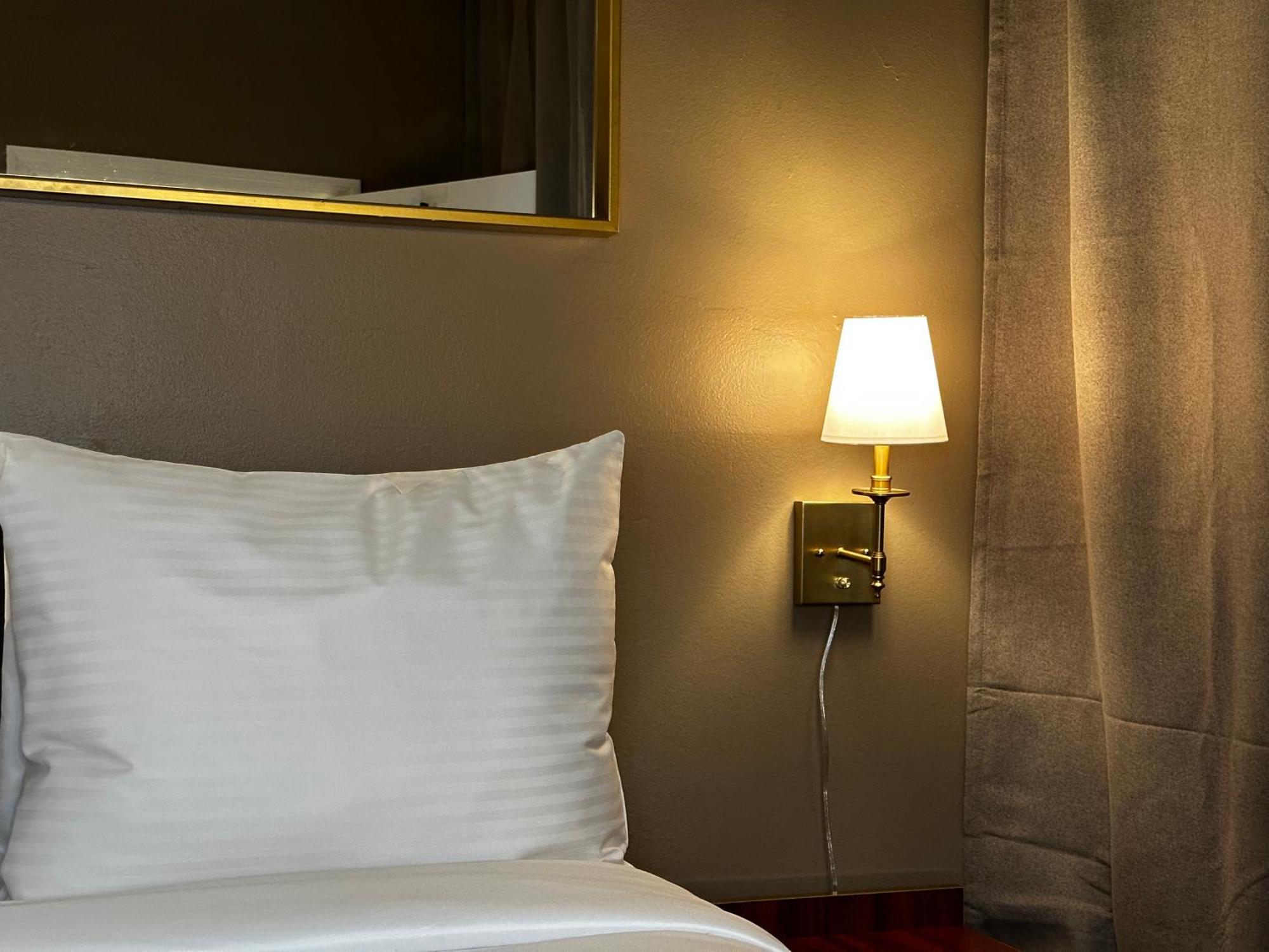 Tb Hotel Downtown Маями Екстериор снимка